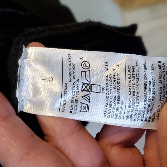 Old Navy Black Woman's Sweater Cardigan Size L - Picture 4 of 4